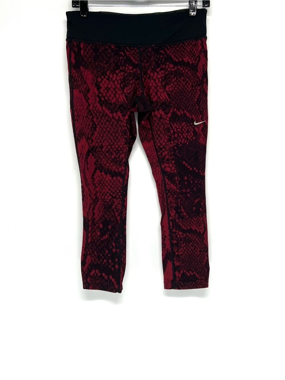 Nike running cropped leggings medium